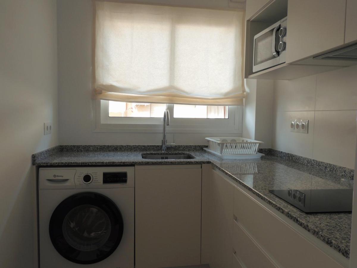 Jardin Apartment เอสเตโปนา ภายนอก รูปภาพ